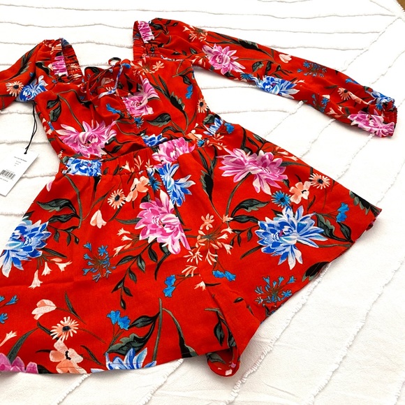 ALI & JAY Red Floral Romper NWT $128. - Picture 5 of 11
